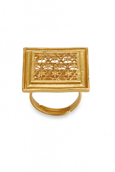 Antique gold batik ring