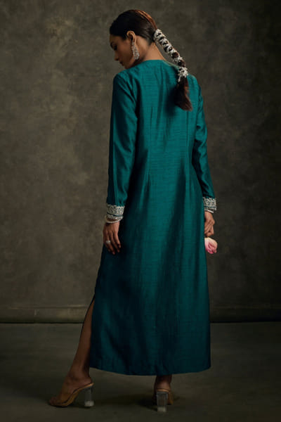 Label Revati Palshetkar Emerald green zardozi embroidered kurta dress LABEJUL26D148566