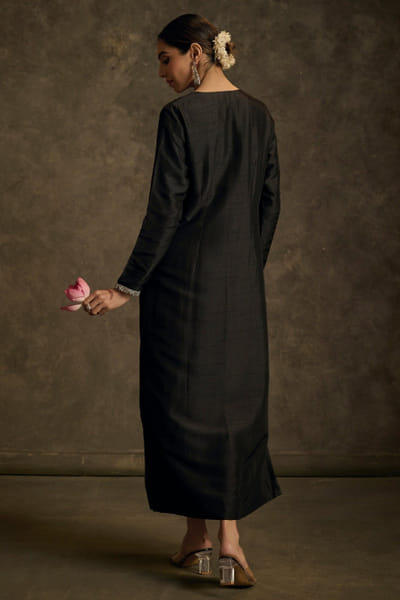 Label Revati Palshetkar Black zardozi embroidered kurta dress LABEJUL26D148567