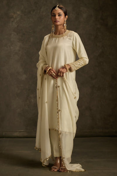 Label Revati Palshetkar Ivory zardozi embroidered kurta set LABEJUL26D148544
