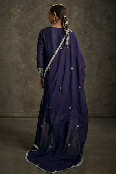 Label Revati Palshetkar Midnight indigo cutdana embroidered kurta set LABEJUL26D148548