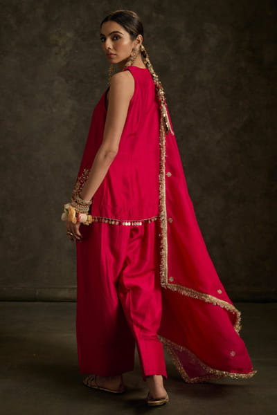 Label Revati Palshetkar Red zardozi embroidered farshi salwar set LABEJUL26D148551
