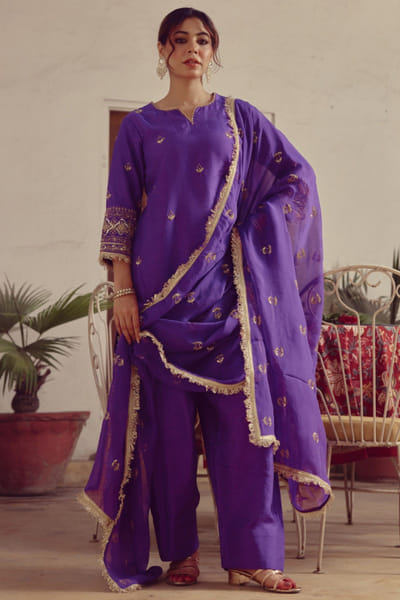 Label Revati Palshetkar Purple zari embroidered farshi salwar set LABEAUG26D153562