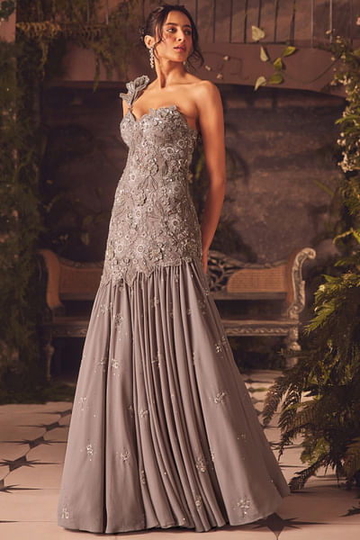Grey 3D sequin-bead embroidered mermaid gown