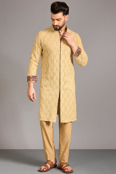 Gold thread embroidered kurta set