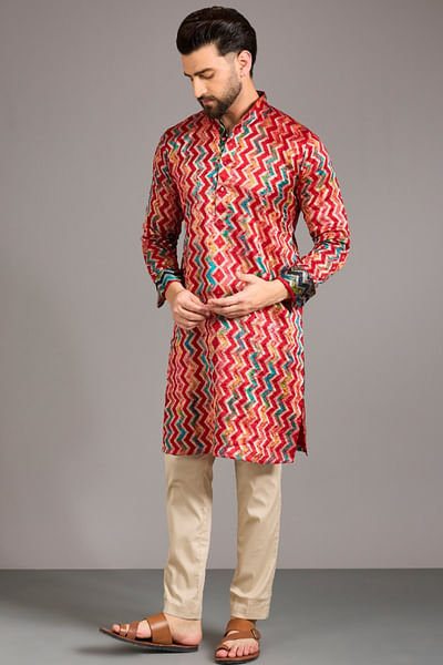 Red bandhani kurta set