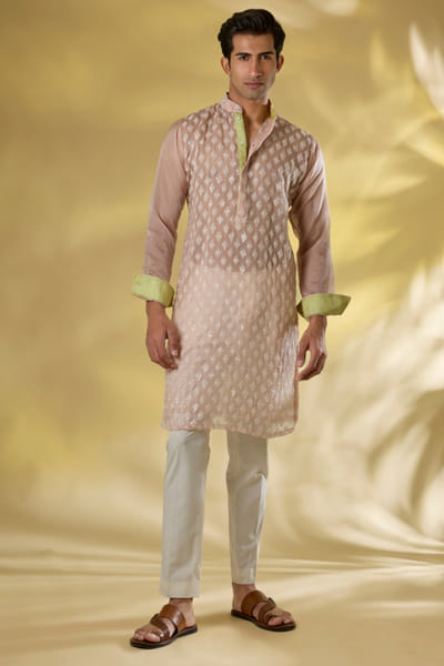 Blush pink thread embroidered kurta set