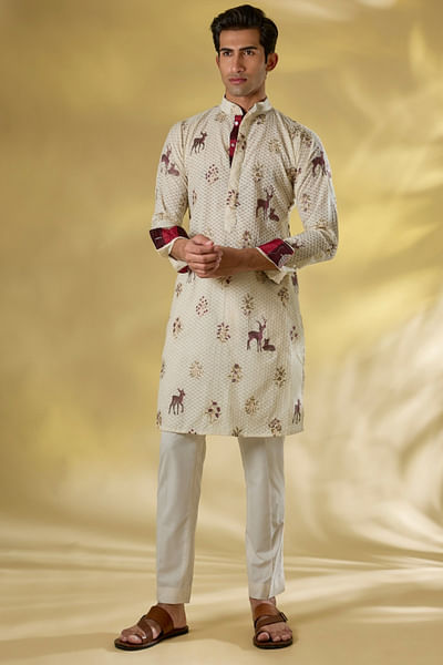 Cream thread embroidered kurta set