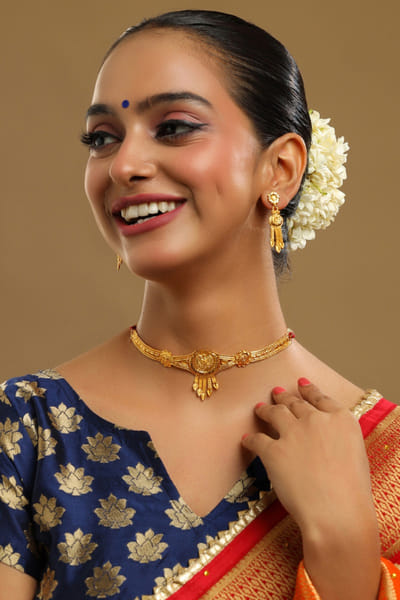 Gold kundan choker set