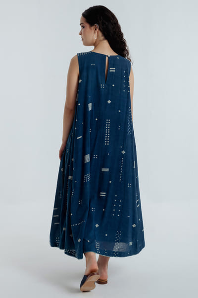 Rias Jaipur Indigo dyed bagru dabu print embroidered dress RIASAUG26D152460