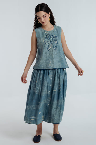 Rias Jaipur Indigo dyed bagru dabu print embroidered skirt RIASAUG26D152468