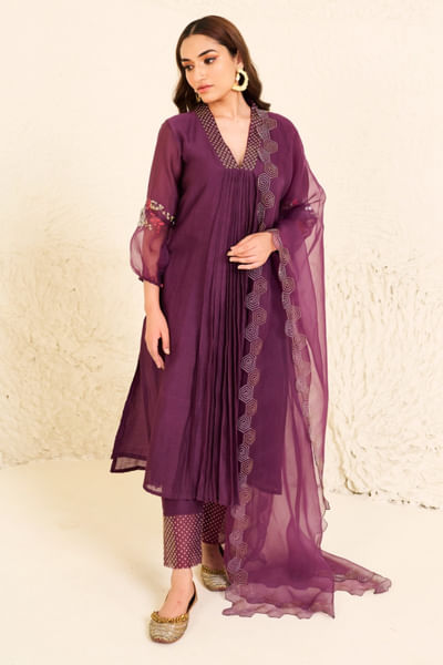 Purple mauve embroidered and pleated kurta set