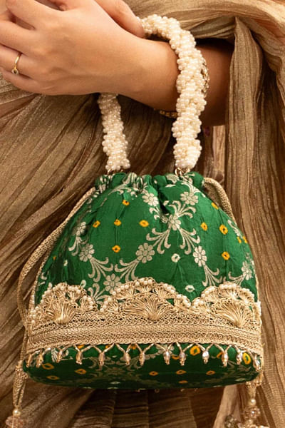 Green bandhani bucket bag