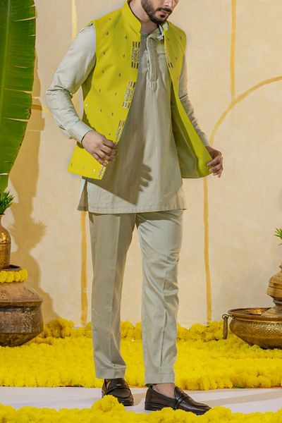 Green chanderi kurta set