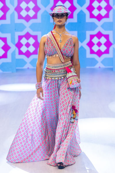 Magenta mosaic printed skirt set