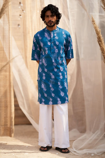 Blue leaf printed kurta and pant