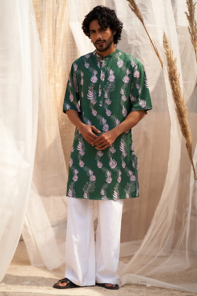 Green leaf printed kurta and pant