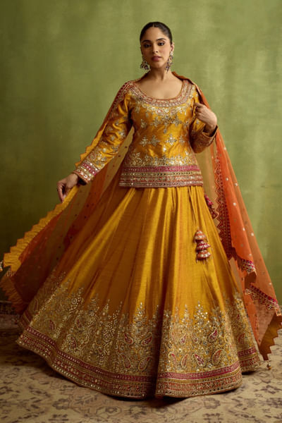 Yellow mirror embellished kurta lehenga set