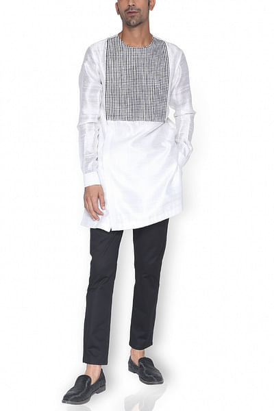 White kurta with contrast detailing