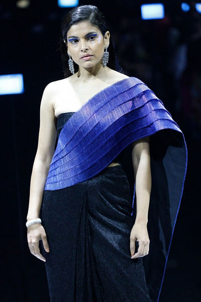Blue metallic concept sari set