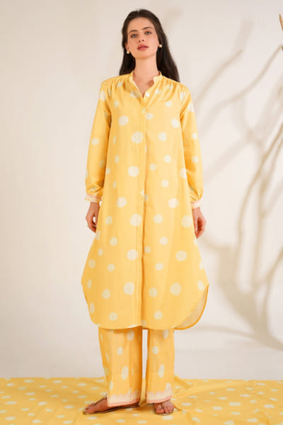 Moh India Yellow polka dot printed co-ord set MOHIJUN26D148121