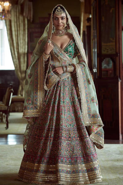 Sabyasachi Lehenga set SAC29FEB2002