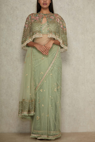 Sabyasachi Cape Sari SACINA22
