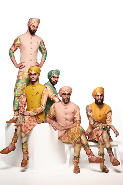 Sabyasachi Kurta set SACMK016119