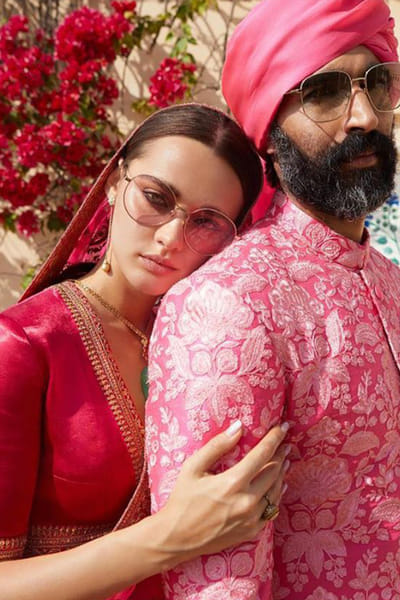 Sabyasachi Sherwani SACMS003818