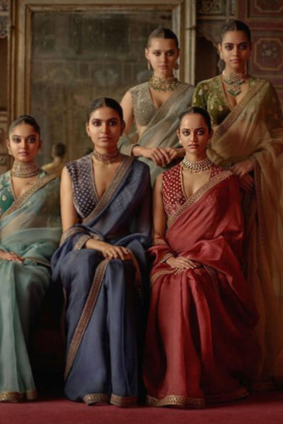Sabyasachi Classic sari SACSN002119R