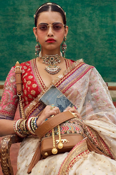 Maheshwari tissue sari and embroidered blouse 