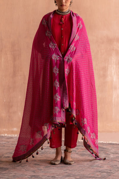 Rani pink hand block printed dupatta