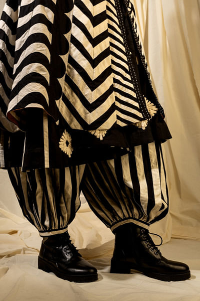 Black and white striped applique harem pants