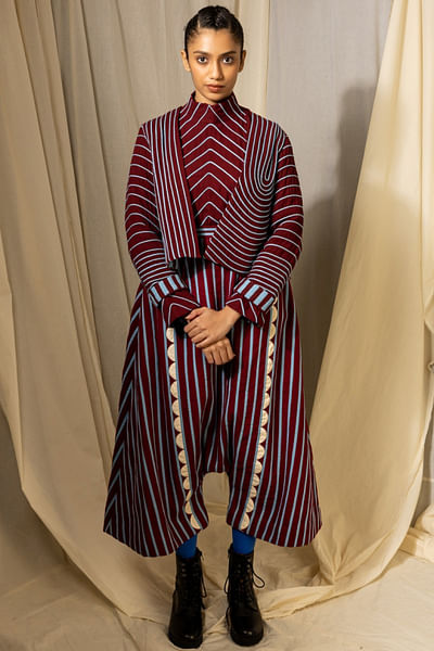Maroon and sky blue drop crotch applique pants