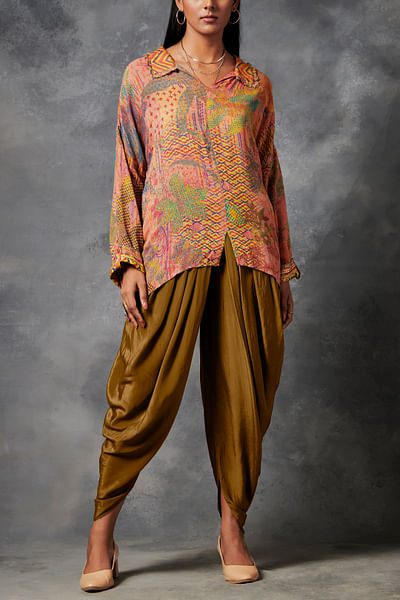 Peach shirt top