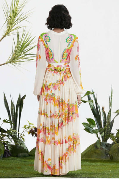 Siddhartha Bansal White floral print tiered maxi dress SIDDMAY26D144979