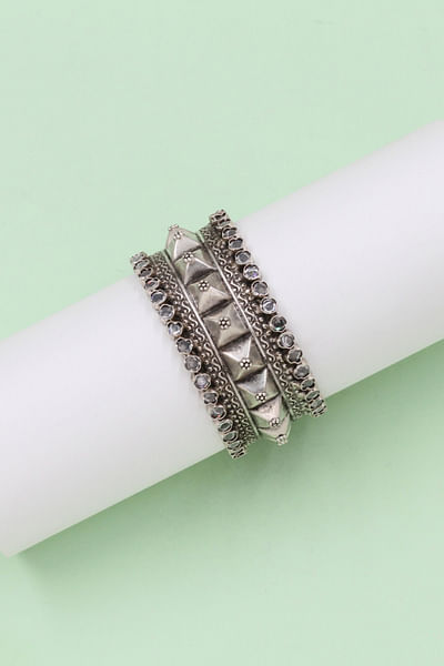 Silver embossed embellished oxidized bangle