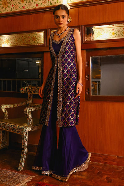 Navy blue mirror and zari bandhani jacket set