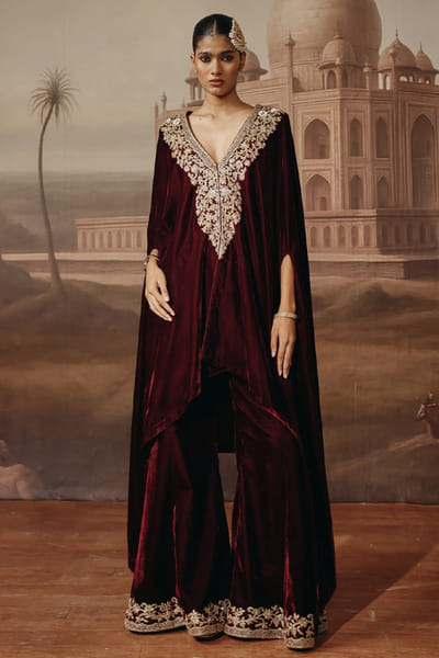 Wine sequin embroidered kaftan set