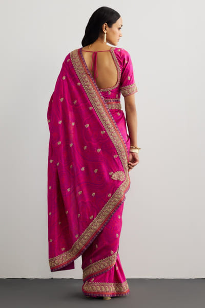 Ri Ritu Kumar Fuchsia hand embroidered brocade jamavar sari RIRIMAY26D145556
