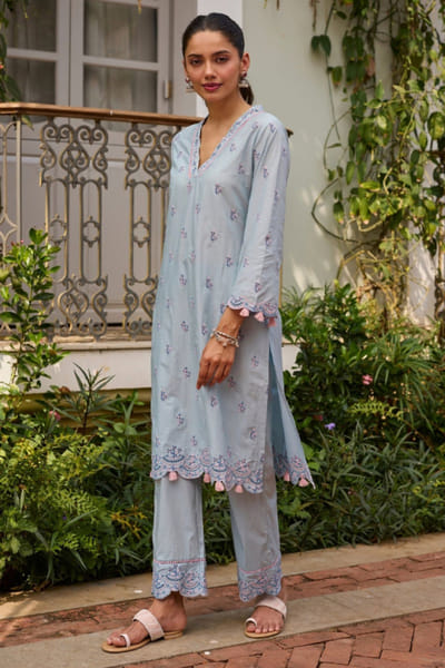 Mulmul Blue floral printed kurta set MULMJUL26D249707