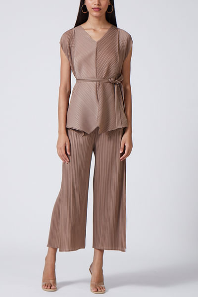 Taupe V-neck top and pants