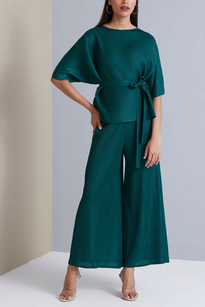 Emerald green top and pants
