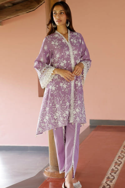 Violet floral embroidery kurta set