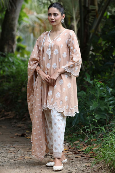 Caramel brown floral embroidered kurta set