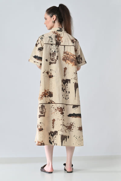 Samant Chauhan Beige abstract printed shirt dress SAMAMAY26D144399