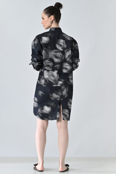 Samant Chauhan Black floral printed long shirt SAMAMAY26D144403