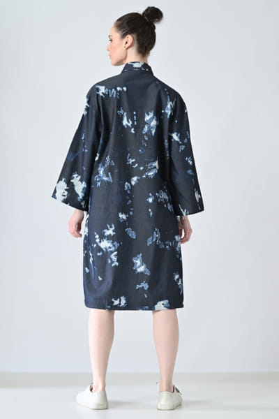 Samant Chauhan Blue abstract printed shirt dress SAMAMAY26D144404