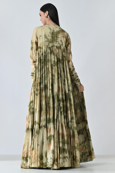 Samant Chauhan Olive green printed and pleated maxi dress SAMAMAY26D144407