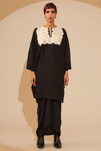 Stoïque Black applique embroidered crushed silk tunic STOJUN26D146482